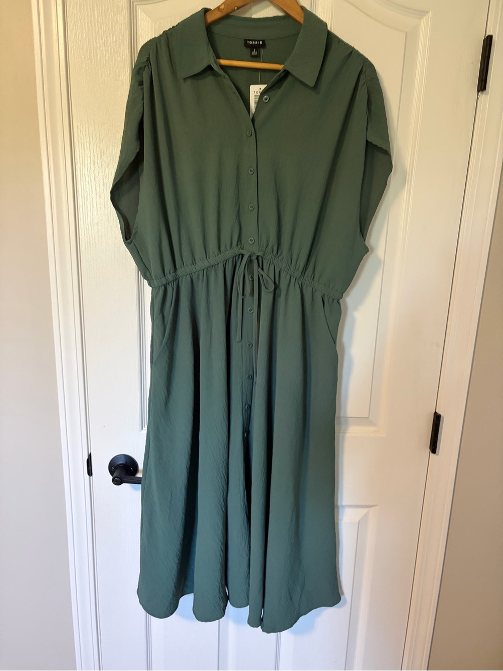 Torrid sage green button-front midi dress with drawstring waist
